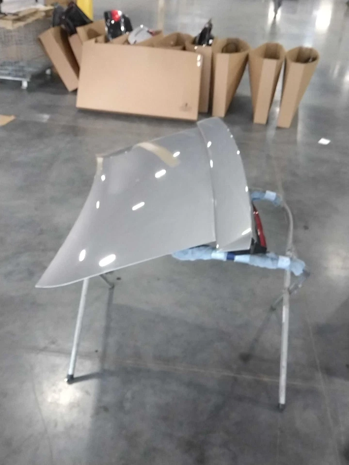 Tapa de cubierta usada se adapta a: Dodge Challenger 2017 con alerón con cámara de visión trasera sin muesca Foto 2 de 4