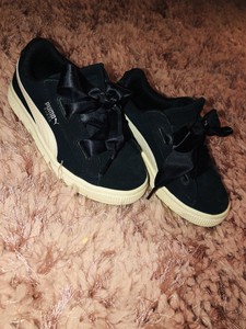 childrens puma trainers