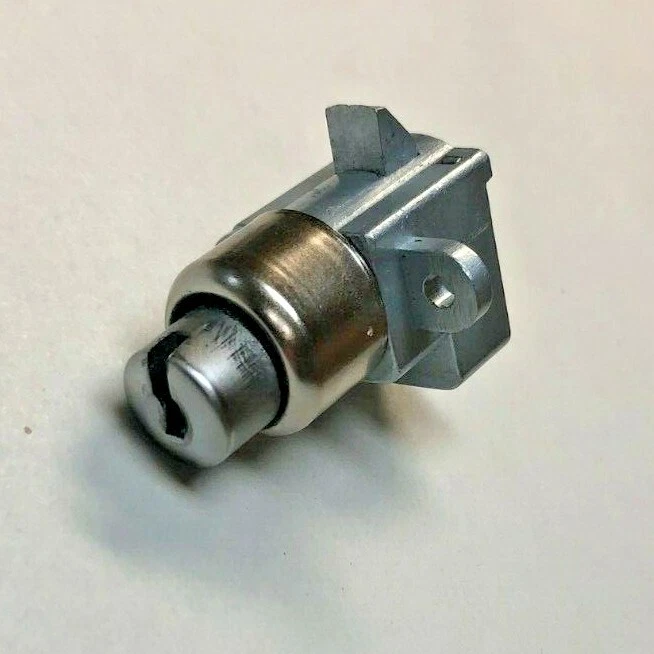 Новый 1963-1964 Dodge 330 и 440 перчаточный ящик отсек и замок багажника комплект - оригинальные ключи - Изображение 2 из 3