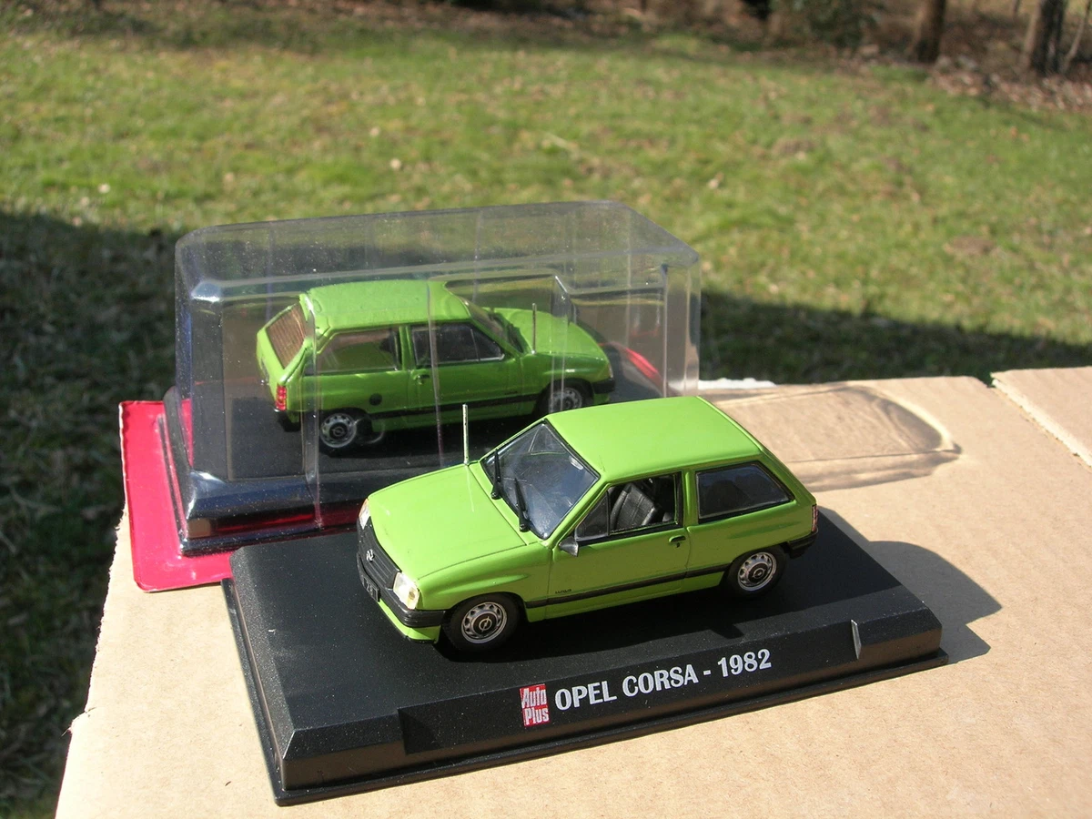 LOT DE 3 RENAULT R4 fourgonnette Jet Car 1/43 métal 2 bleues et 1 rose