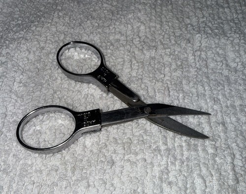 Vintage Folding Made In USA Pocket Scissor SLIP-N-SNIP Fold Scissors