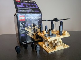 LEGO Minecraft LOT: 21102, 21105, 21107 Complete w/Boxes & Instructions