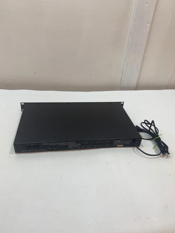 Yamaha SPX50D Digital Sound Processor Multi Effector Rack mount Musical Gear - Image 4 of 4