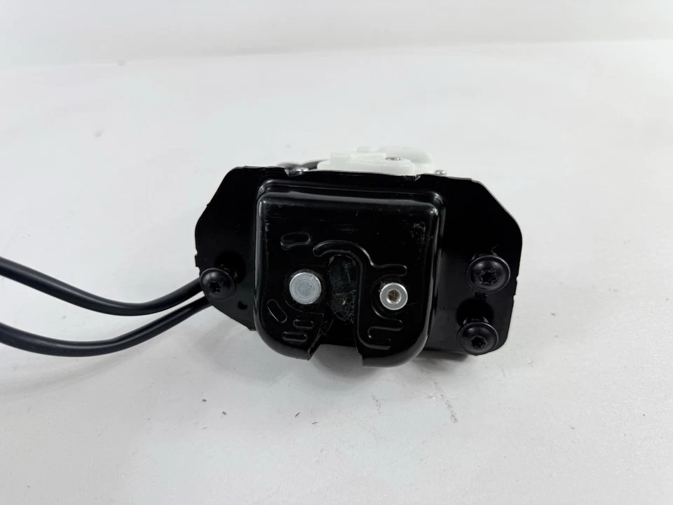 Actuador de bloqueo de pestillo de puerta trasera para maletero Ford Taurus X 2008-2009 8A4Z-7843150-A OEM Foto 3 de 4