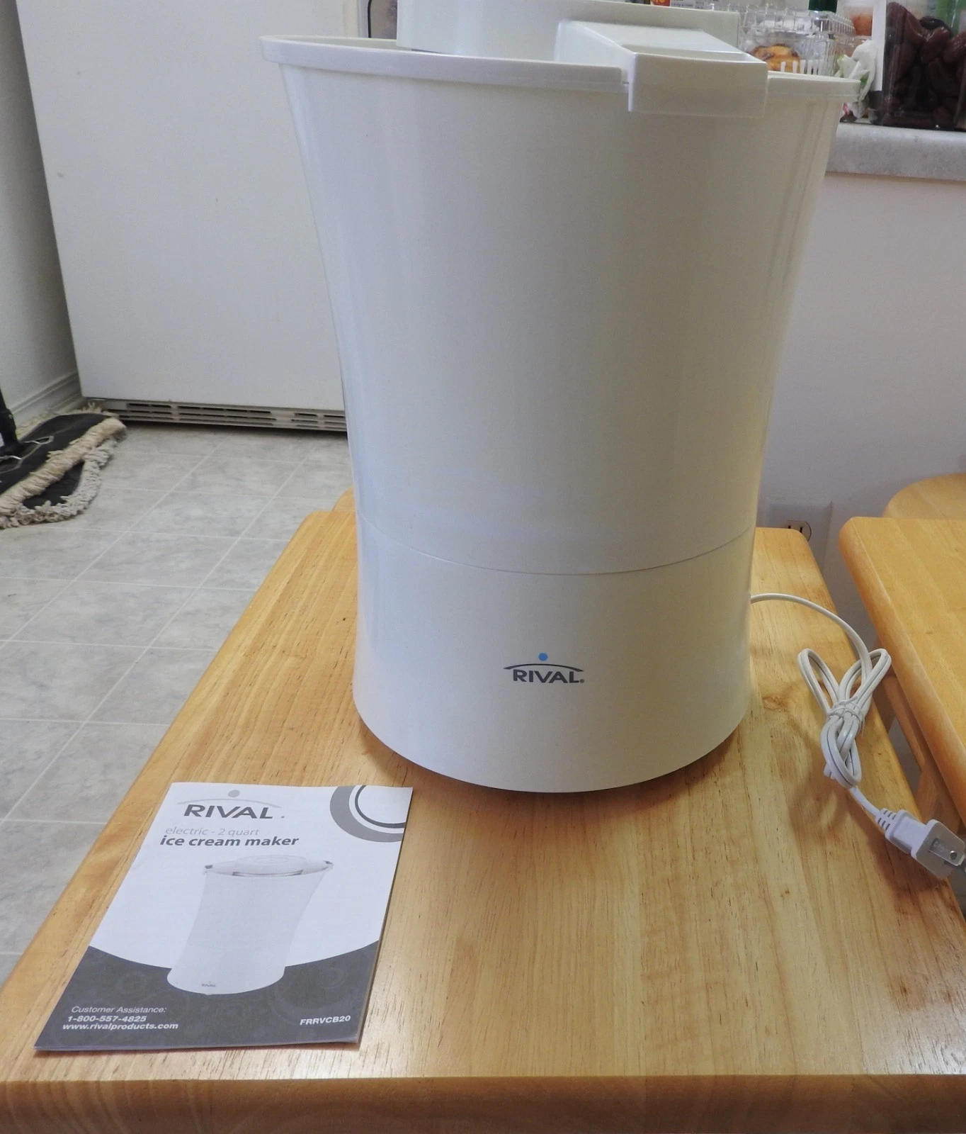 Rival 2-Qt Ice Cream Maker/ Machine – Model FRVVCB20 – New Without Box - Works