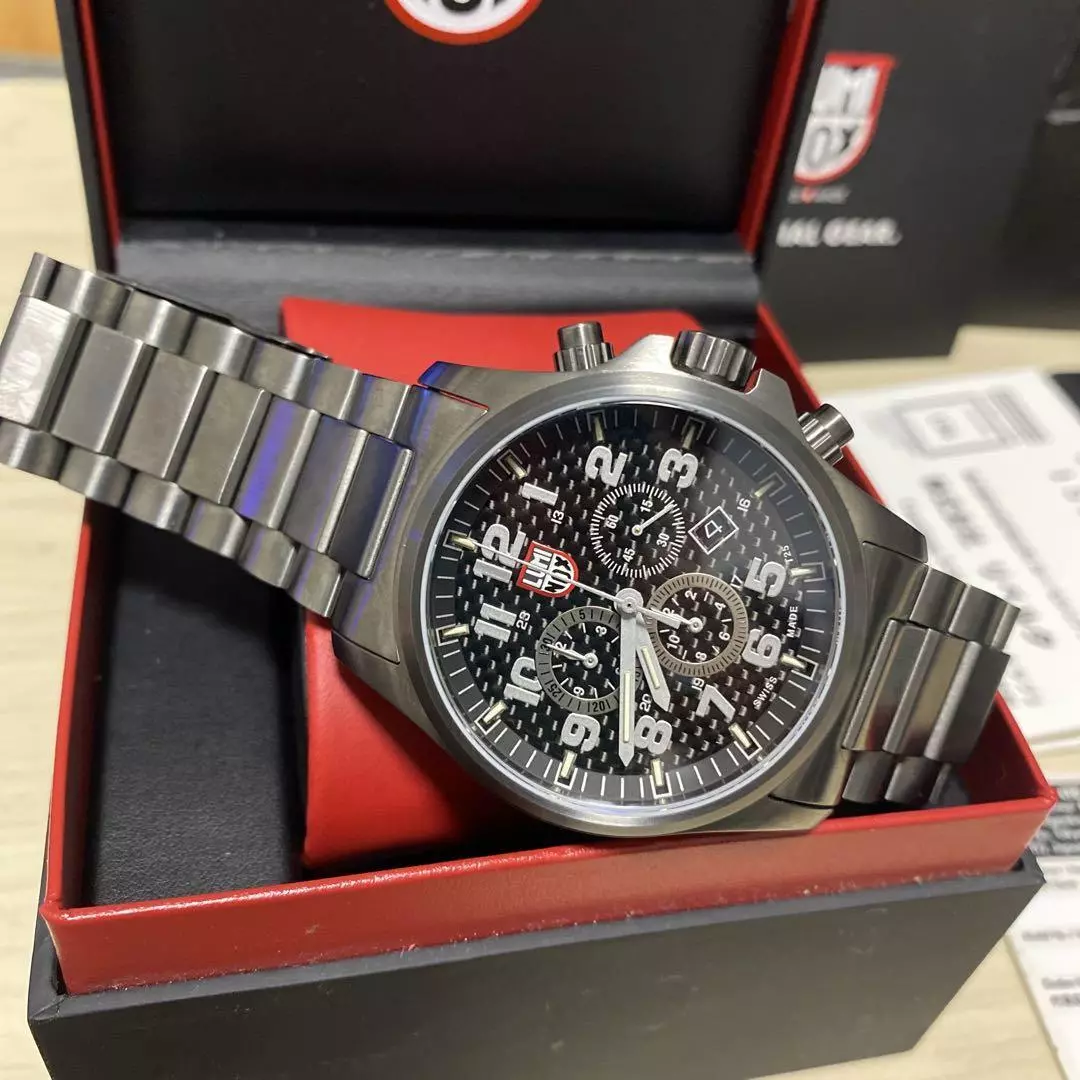 Luminox Wristwatch Ref.1942 Atacama Chronograph 1940 Series silver round black