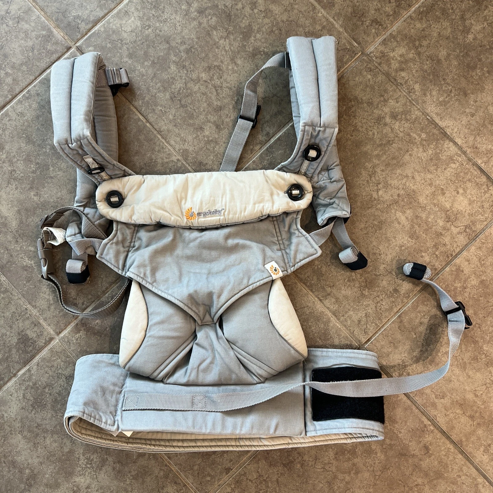 Ergo Baby 360 All Four Positions Baby Carrier Gray Tan N40 No Infant Insert