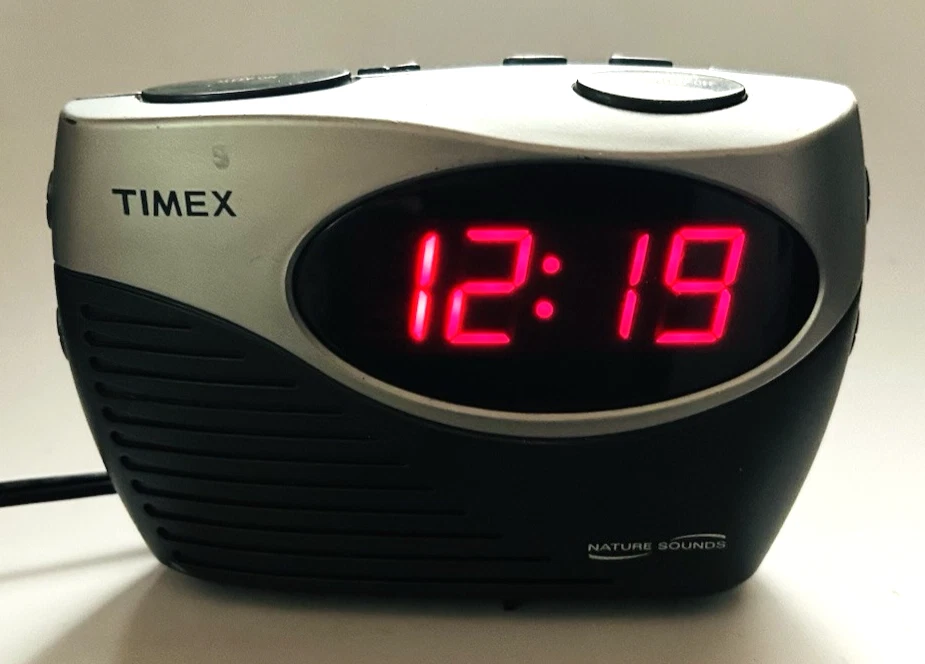 Timex T-130S Nature Sounds Alarm Clock Vintage Gray Digital - Image 4 of 4