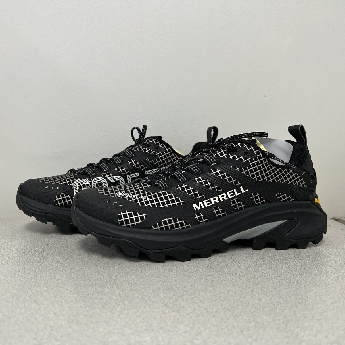 Merrell MOAB SPEED 2 REFLECTIVE Women's sz 7 Running Shoes Trail