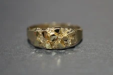 10K Solid Yellow Gold 6.8MM Diamond Cut Men Women Children Nugget Ring. Size 7