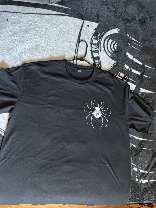 Hunter x Hunter Shizuku Murasaki #8 Spider Graphic T-Shirt Black Men’s 2XL