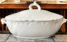 Antique GDA Limoges White Embossed Oval Porcelain Tureen Lid Scroll Handle 1900s
