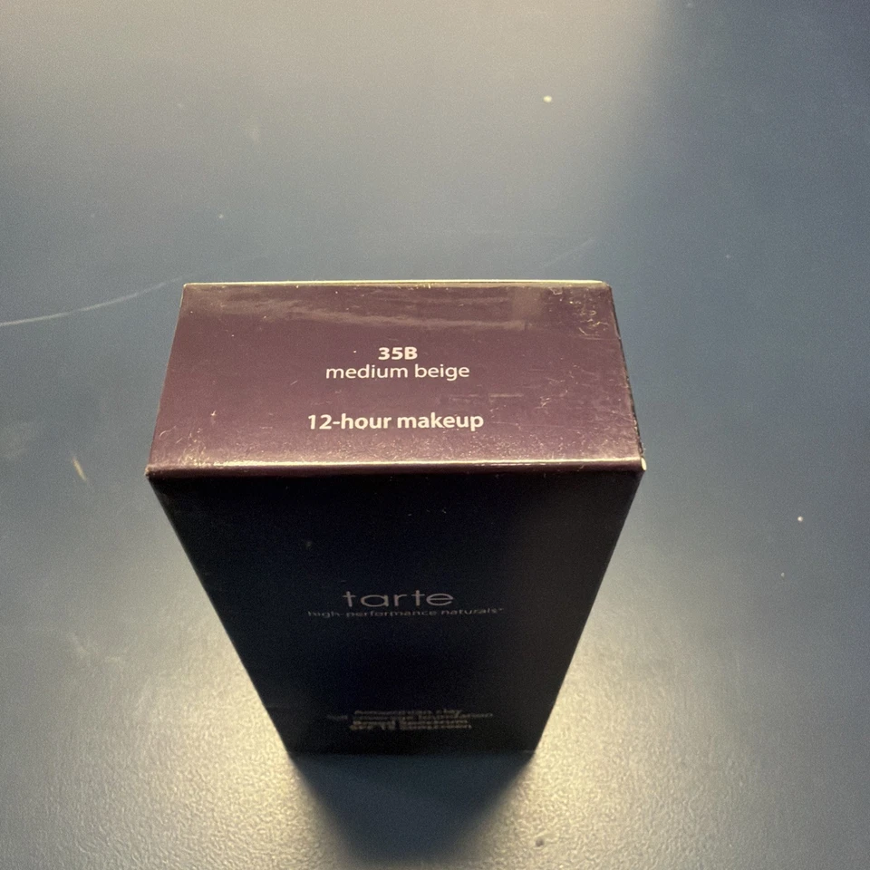 Base Tarte Amazonian Clay 12 HR Cobertura Completa FPS 15 35b Beige Medio Foto 2 de 3