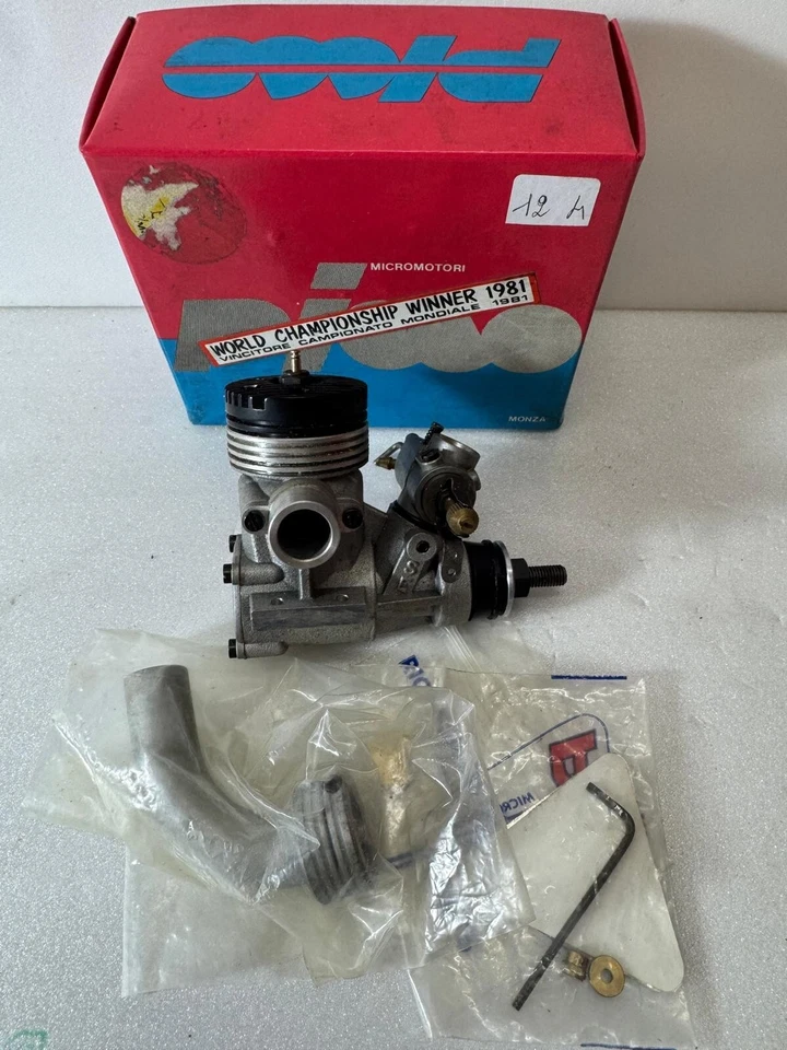 PICCO - WORLD CHAMPIONSHIP WINNER 1981 – MOTORE A SCOPPIO GLOW - Immagine 2 di 4