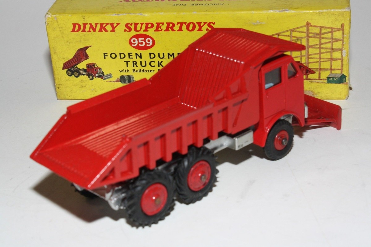 Dinky 959 Foden Dump Truck/Bulldozer, Mint in Original Box