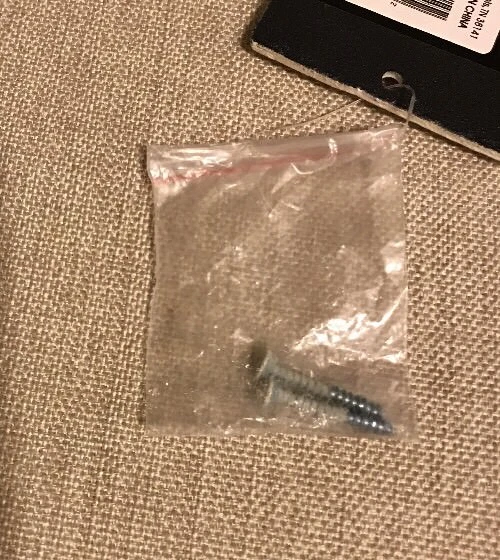 Creative Co-op Arrows Red & Black Cast Iron Wall Sign - Set Of 2 NEW - Image 3 of 3