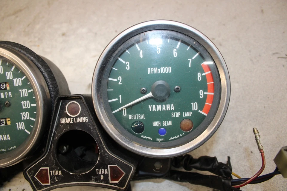 1976 Yamaha XS650 датчики метр спидометр TACH I8-2574.ABV - Изображение 2 из 4