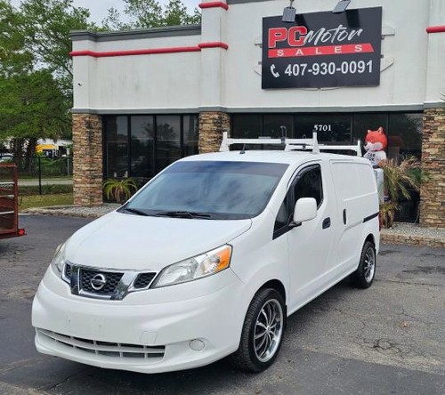 2015 Nissan NV200 SV Van 4D