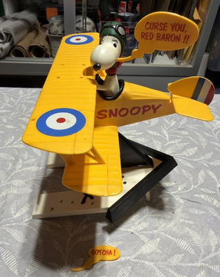 #ad Vintage Snoopy In Sopwith Camel Biplane Snap Model Kit 1970’s No Box $99.00