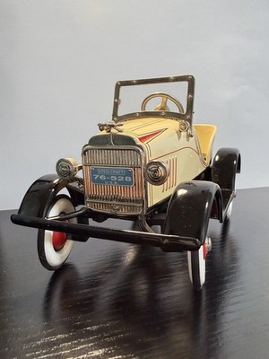Hallmark Kiddie Car Classics 1929 Steelcraft Murray Pedal Car 1997 Metall