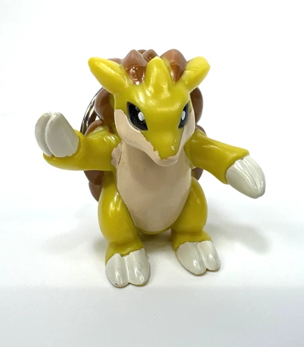 1999 Vintage Burger King Nintendo Pokemon Kid's Meal Toy Sandslash Keychain