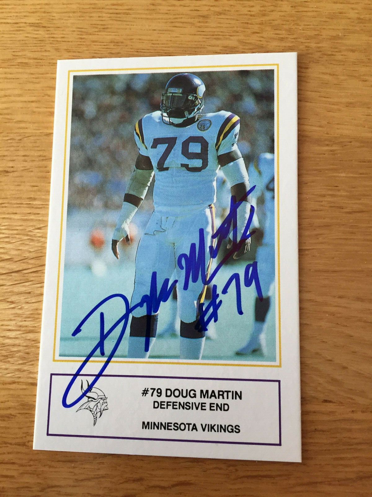 Vikings Doug Martin 1986 police card signed