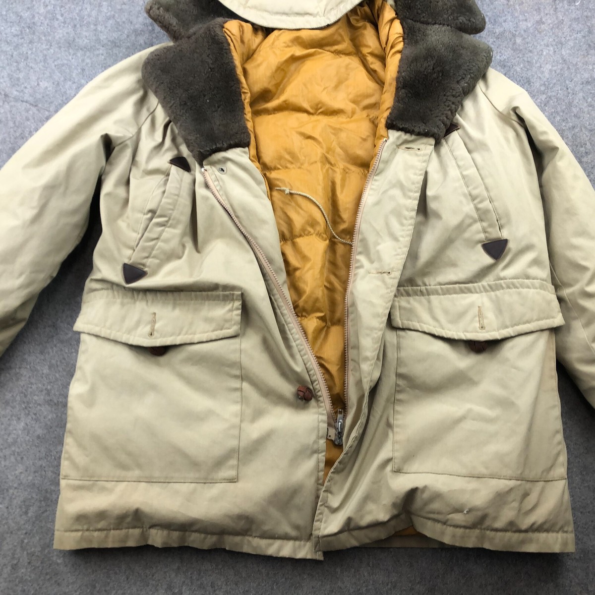 Vintage Eddie Bauer Jacket Men Medium Outdoors Parka Down Filled
