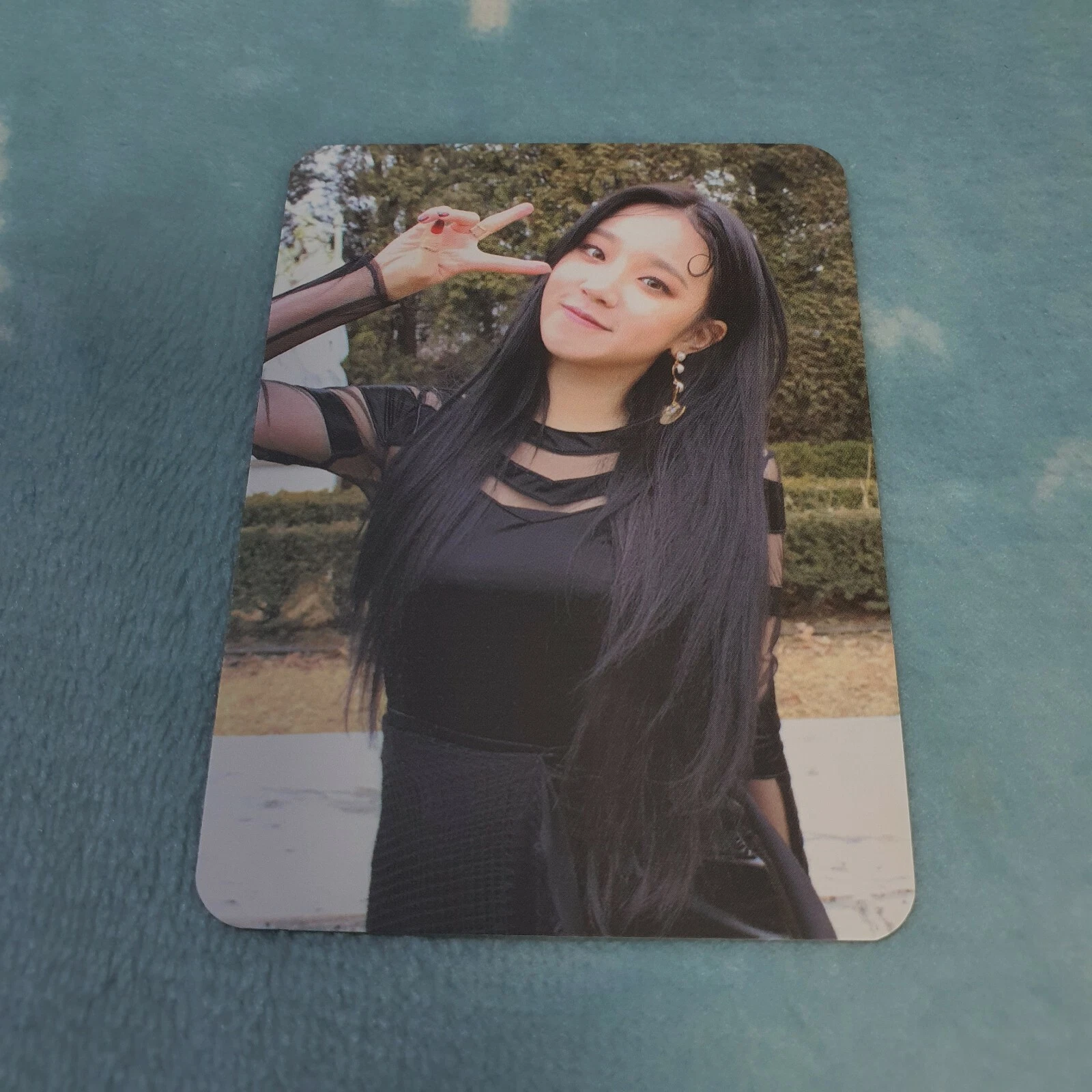 Yuqi - I TRUST Album PC photocard photocard