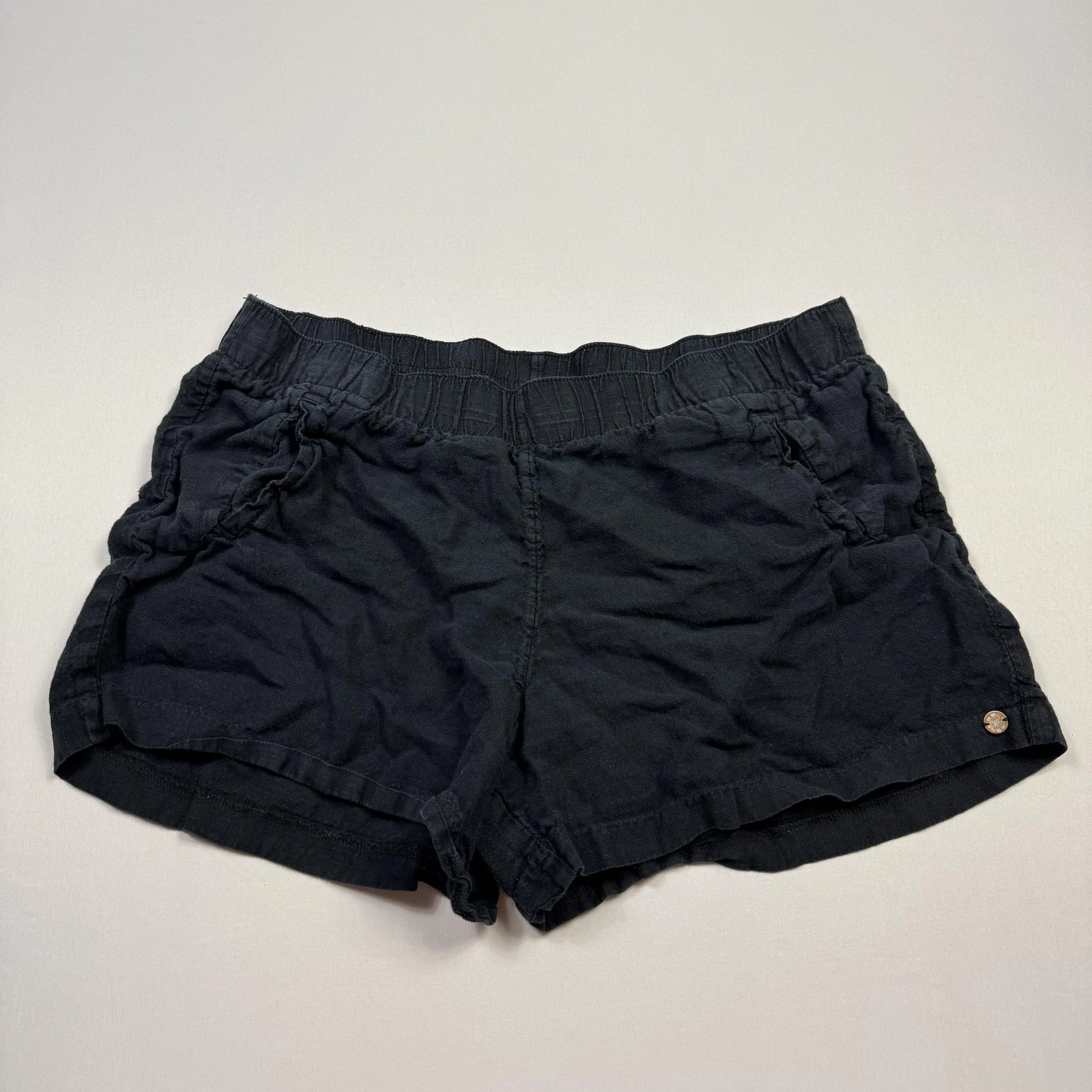 Lilly Pulitzer Shorts Womens XL Black Linen Elastic Waist Ruffle Pockets Logo
