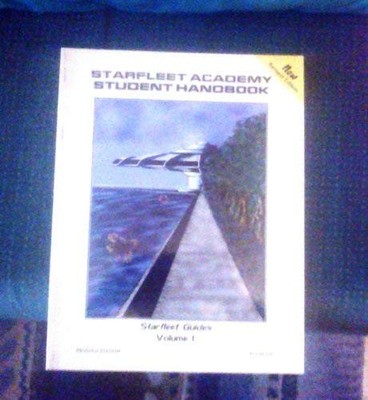 STARFLEET ACADEMY STUDENT HANDBOOK (STARFLEET GUIDES, By W. Paul Hollingsworth
