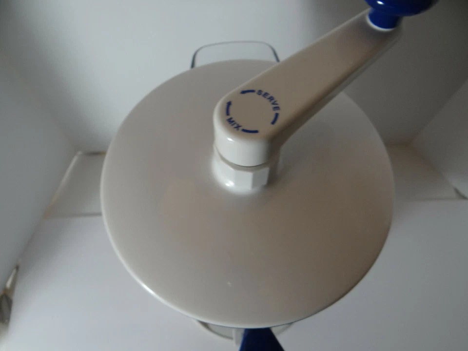 Back To Basics Soft Serve Ice Cream Maker with Box Model ICM32 - Image 4 of 4