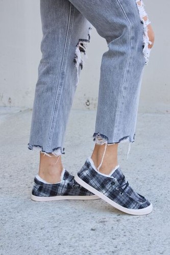 Forever Link karierte flache Plüsch-Sneaker - Bild 3 von 7
