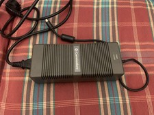 Alimentatore Commodore Notebook Serie LT P/N390774-02 16V 1.5A