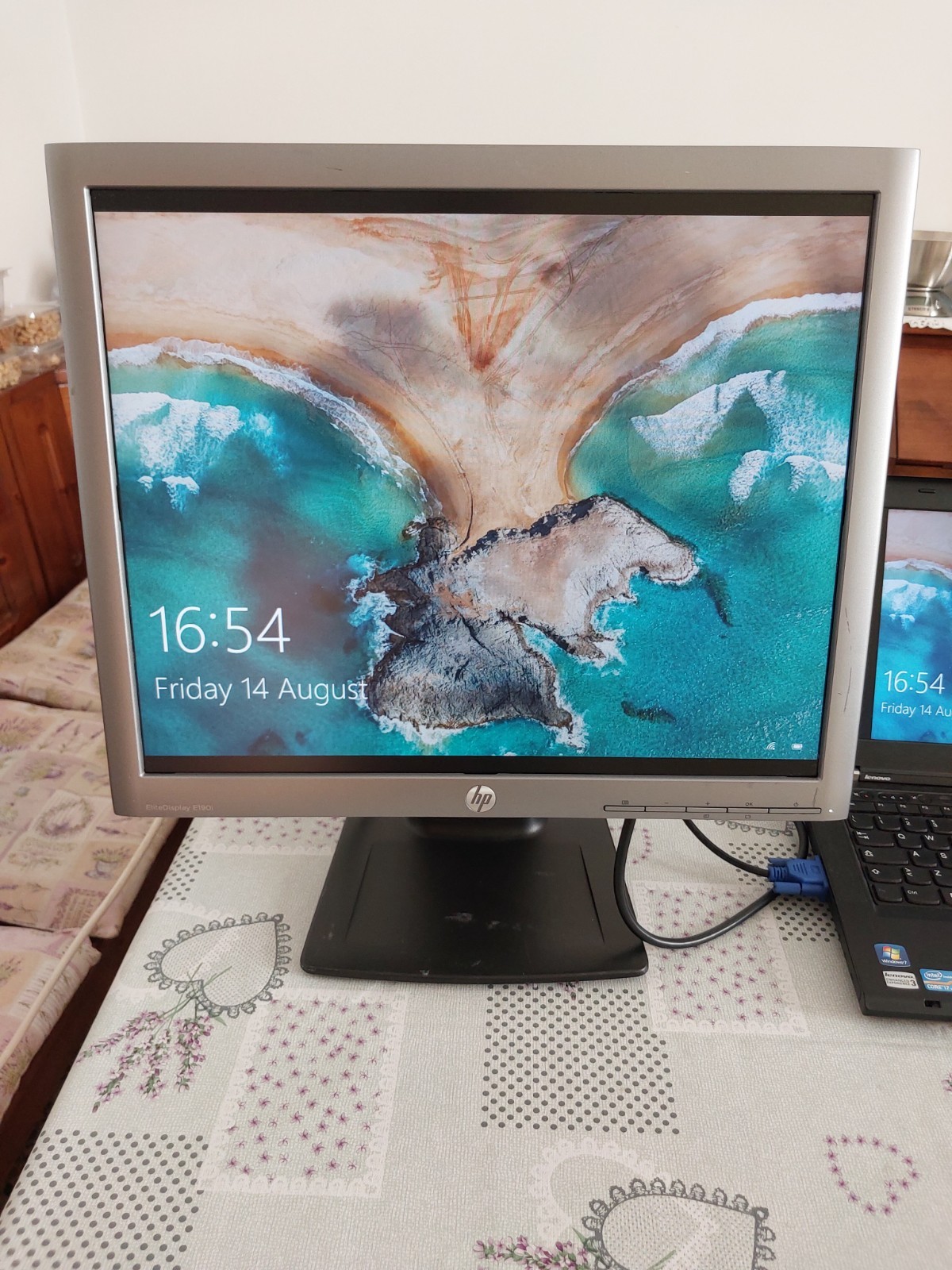 Monitor HP EliteDisplay E190i 19" IPS - formato 5:4 - Ottimo