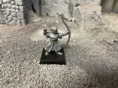 Warhammer: Mordheim Custom Bretonnia Mercenary Archer WF586