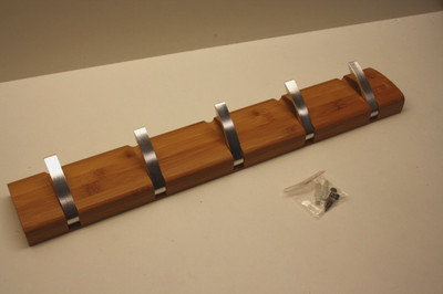 Wandgarderobe FLIP 5 HOOK mit 5 klappbaren Haken Holz natur / silber