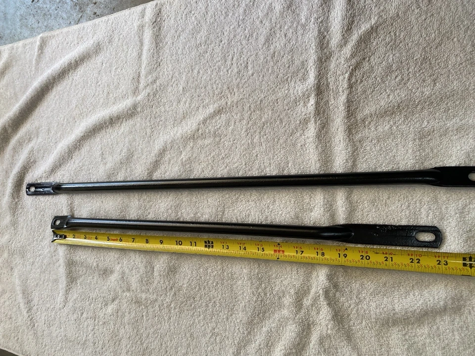 MOPAR 1973 PLUMERO CAPA GUARDABARROS SUPERIOR TIRANTES 73-76 CUERPO A DARDO DEMONIO ¡¡ENVÍO GRATUITO!!! Foto 3 de 4