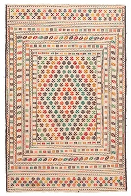Vintage Hand Woven Area Rug 4'1'' x 6'4'' Traditional Wool Oriental Carpet