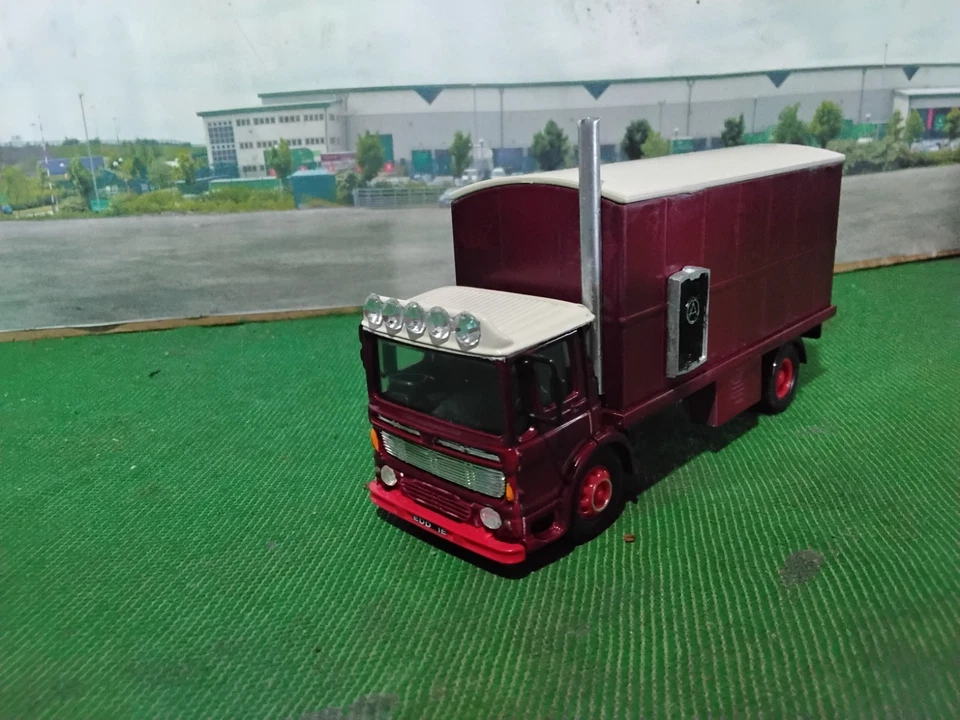 Code 3 truck no livery - Image 2 of 3