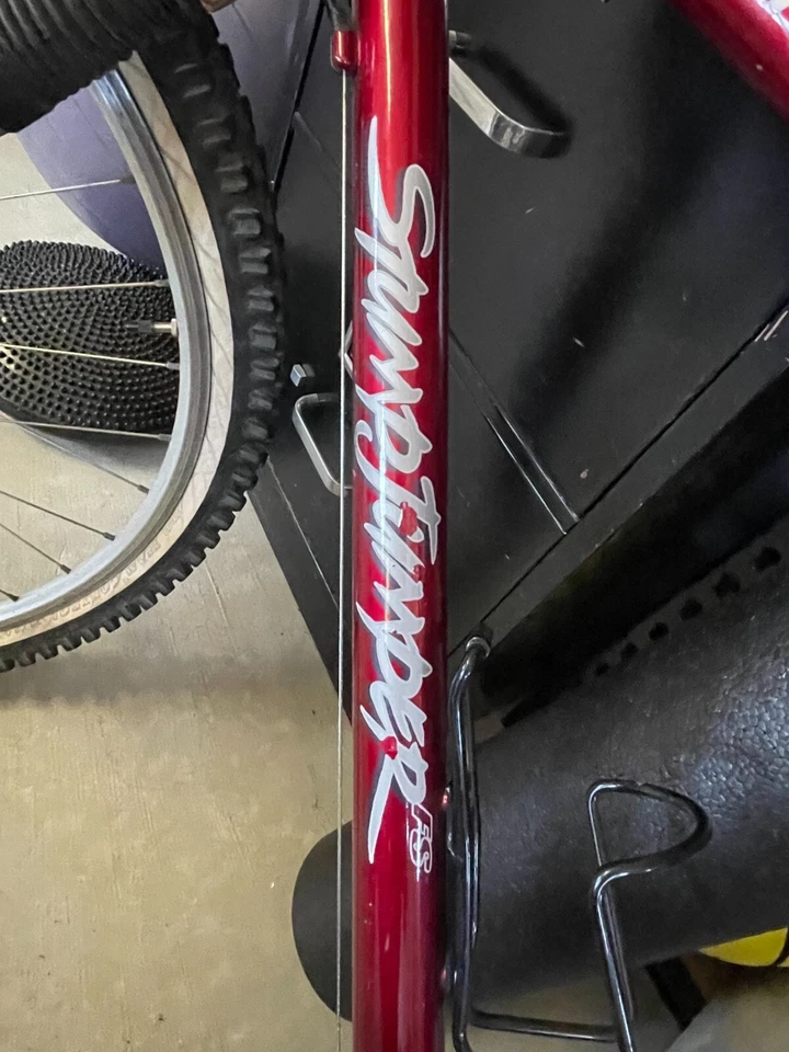 Specialized Stump Jumper FS 17" Красный Сделано в Японии Очень Хорошее Состояние товара - Изображение 3 из 4