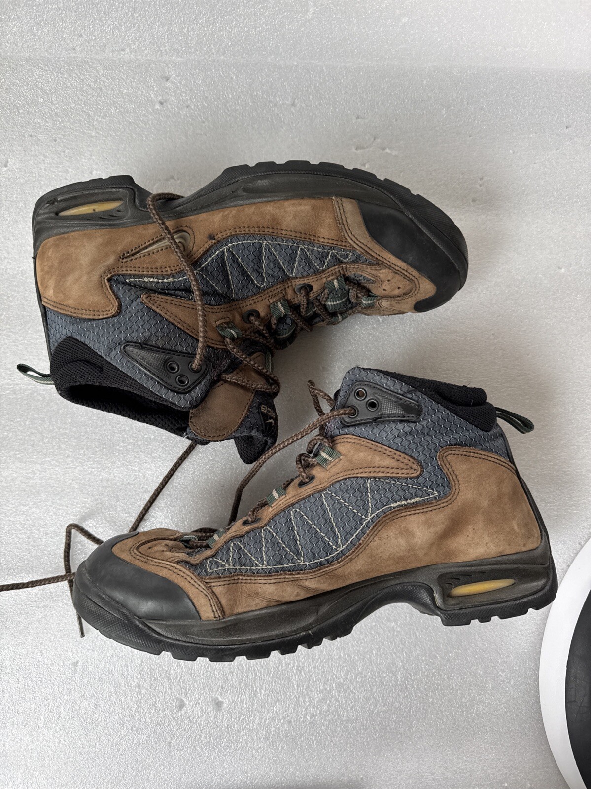Nike ACG Mid Top Hiking Boots Brown Blue Swoosh Trail Mens Size 10