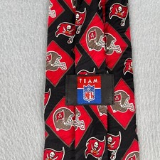 Tampa Bay Buccaneers NFL Neck Tie Silk Made In USA Logo All Over Print