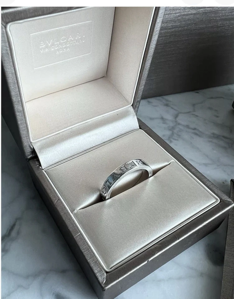 ANILLO DIAMANTES BVLGARI / ORO BLANCO 750 US 5 Foto 4 de 4