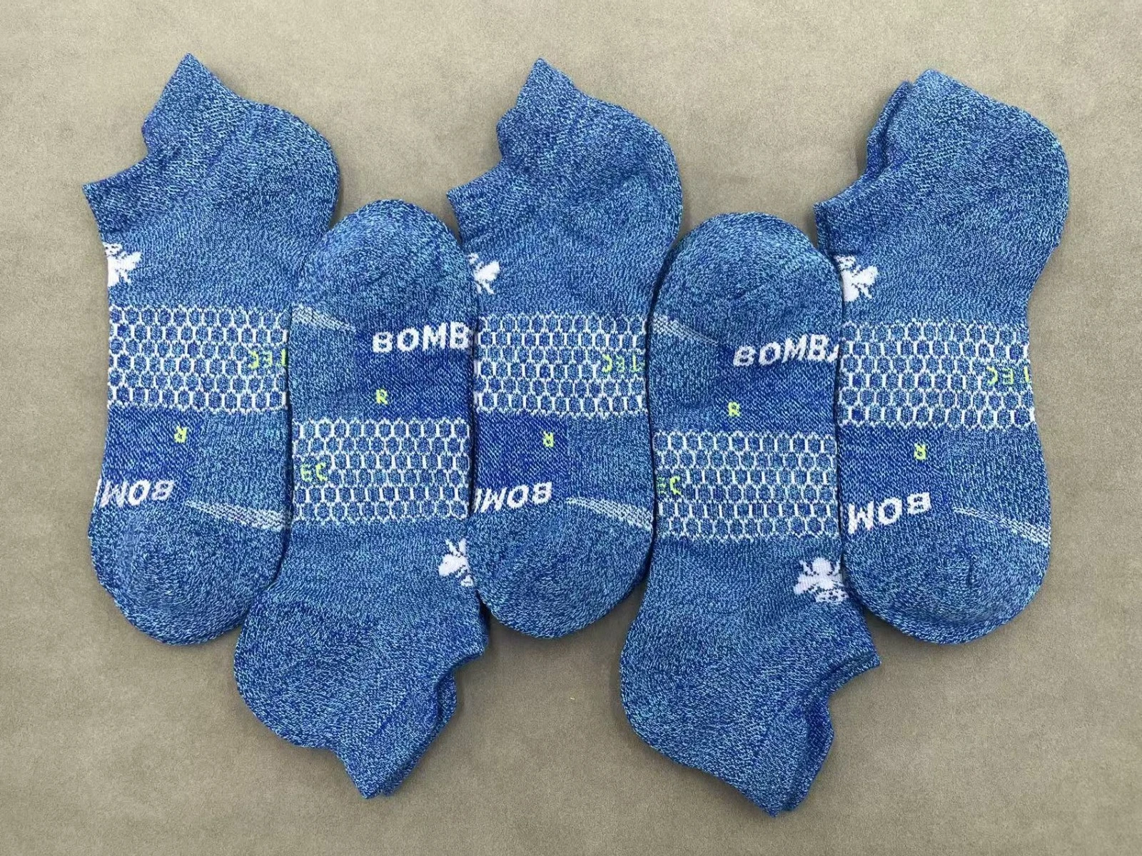 5 Pairs Bombas Men's All-Purpose Performance Ankle Socks Size Large 9-13 Blue