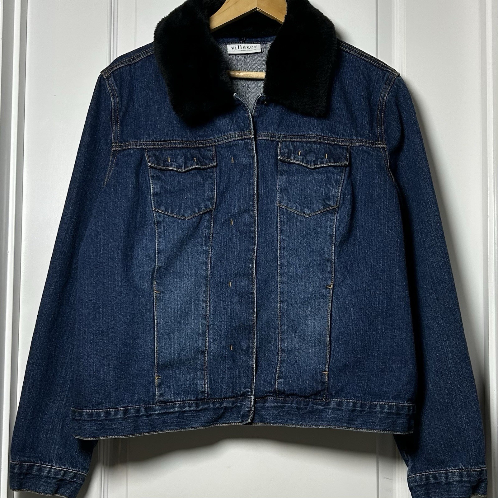 Villager Liz Claiborne Vintage Y2K Dark Wash Blue Denim Faux Fur Collar Jacket