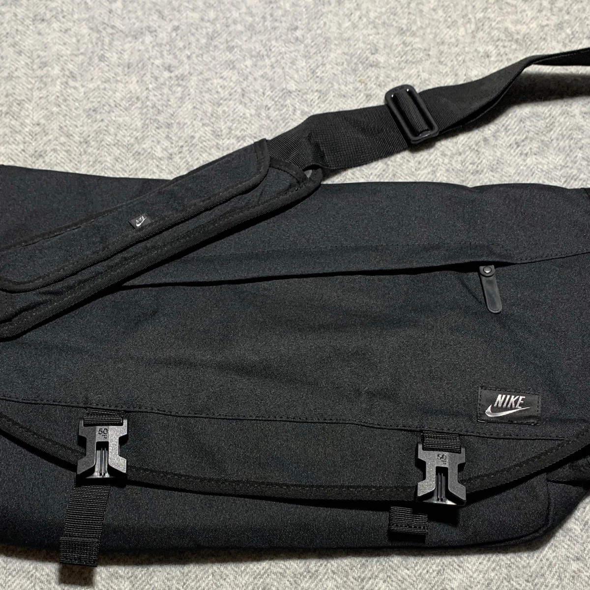 Nike Men's Black Messenger Bags for sale | eBay