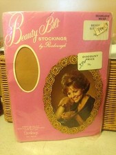 wow Vintage Beauty Bilt nude thigh high stockings w/ model