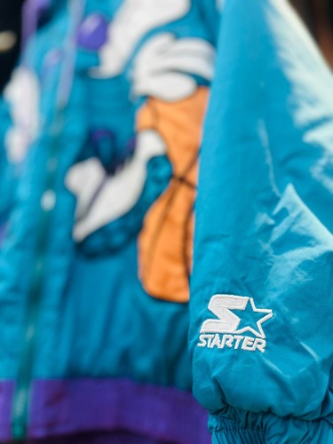 Charlotte Hornets Starter Jacket - Picture 2 of 9