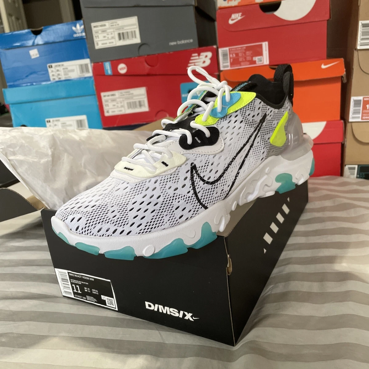 New store nike reacts