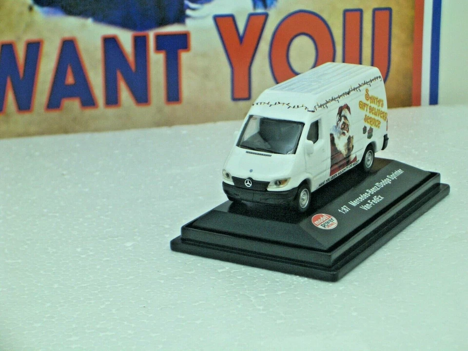 Model Power  HO " MINIS" MERCEDES-BENZ  VAN  #19401-3 SANTA'S VAN CHRISTMAS VAN - Image 4 of 4